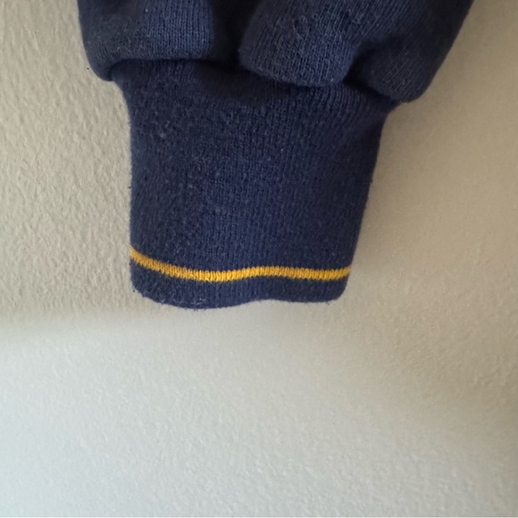 Vintage Legends Bruins Navy and Gold Paw Sweater size Large Bold - Picture 4 of 9